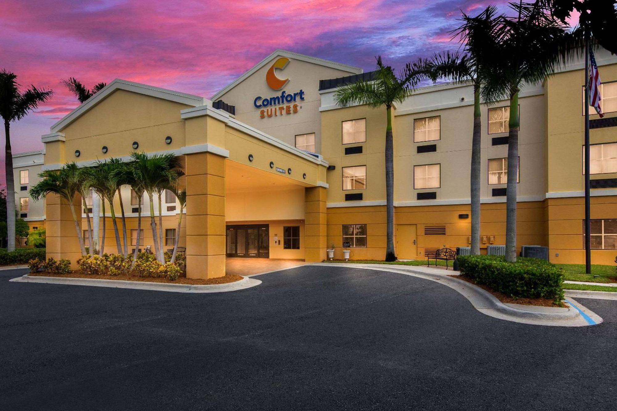 Comfort Suites Vero Beach I-95 Zewnętrze zdjęcie