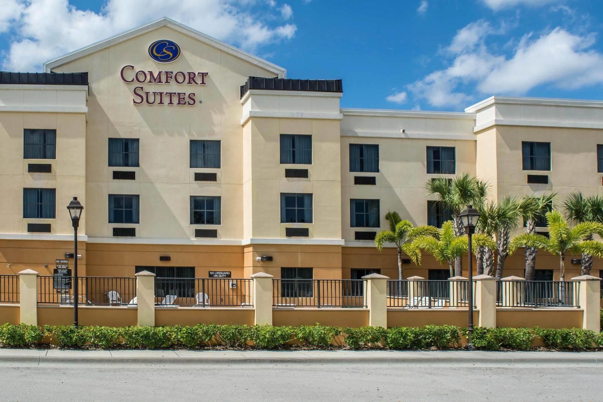 Comfort Suites Vero Beach I-95 Zewnętrze zdjęcie